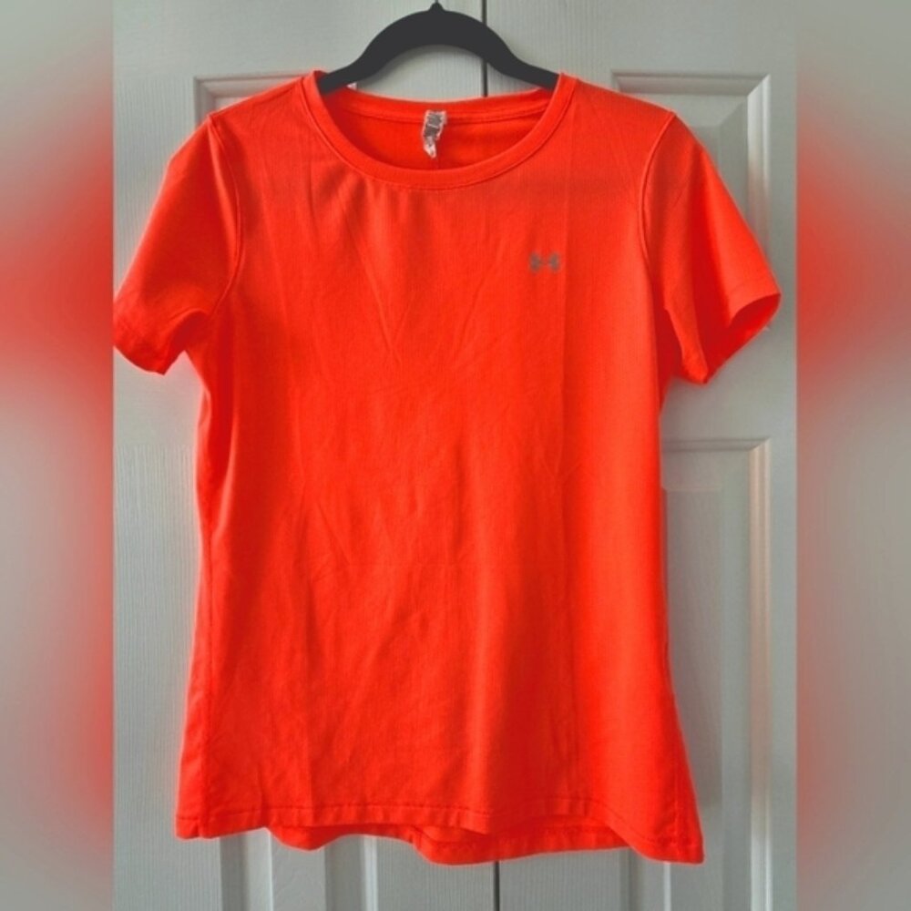 Never Worn Under Armour Quick Dry Top Small